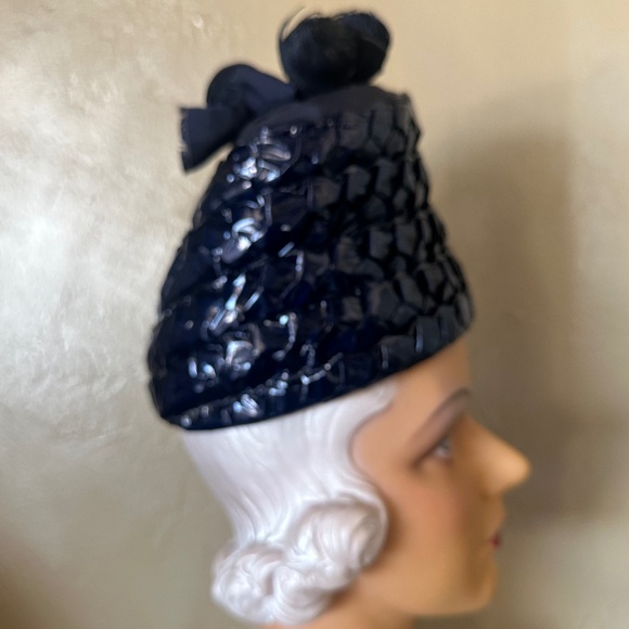 EXTRAORDINARY 1930's NAVY STRAW CONICAL HAT + CORLED FEATHER POM PONS - Picture 2 of 14